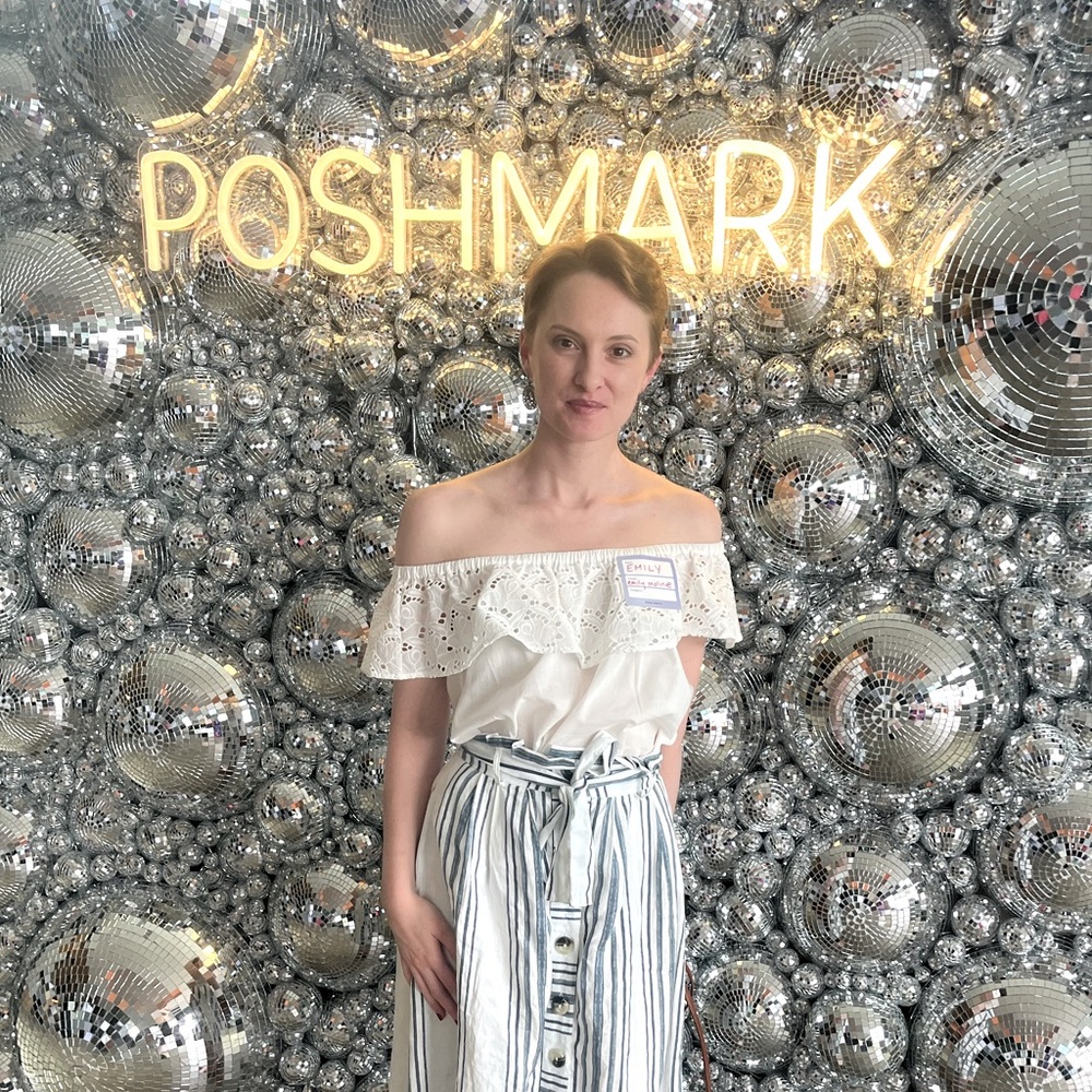 Meet your Posher, Emily
